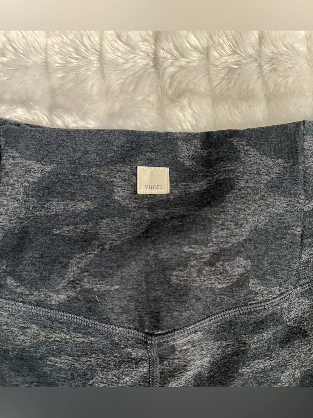 Vuori breathable black